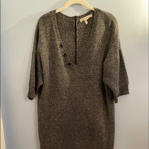 V-neck sweater with button accents